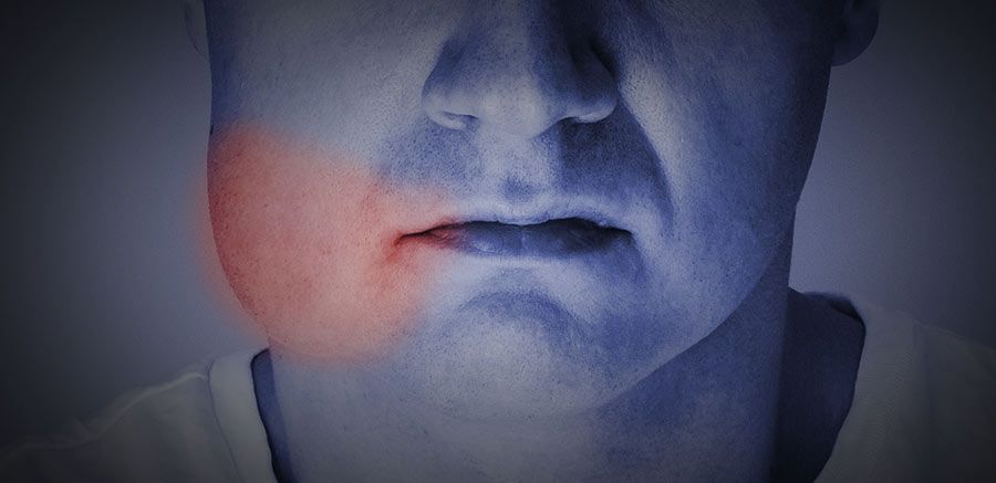 آیا بعد از جراحی ایمپلنت صورت ورم میکند؟